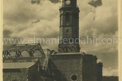 Manlleu. 9 de juliol de 1944. fase de reconstruccio de l'esglesia parroquial.