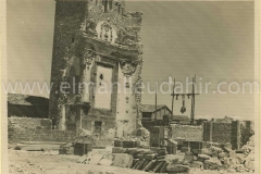 Manlleu. 13 de juliol de 1941. fase de reconstruccio de l'esglesia parroquial.